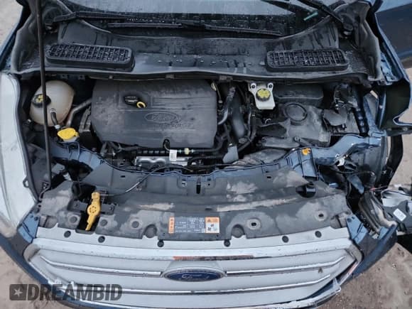 ✅ 2018 Ford Escape SE • VIN: 1FMCU9GD6JUA93269 • Lot: 89873135. Wystawiony na Copart z przebiegiem 53 930 mil. Bezpłatny archiwum sprzedaży aukcyjnych z USA i szczegółowy raport historii pojazdu na DreamBid. Zdjęcie 12.