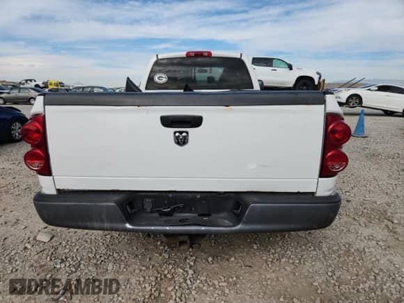 2008 Dodge 1500 ST с VIN 1D7HA16K98J148822, выставлен на аукционе Copart как лот 82501235 с пробегом 288 636 миль миль и Списание • Salvage title. История ставок и продаж доступна на DreamBid. Изображение 6.