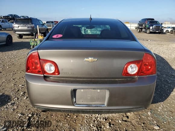 ✅ 2010 Chevrolet Malibu 1LS • VIN: 1G1ZB5EB2A4121947 • Lot: 77478804. Listed on Copart with 115,173 mi. Free auction sales archive from the USA and detailed vehicle history report at DreamBid. Image 6.