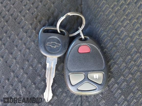 ✅ 2007 Chevrolet Silverado 1500 1LT • VIN: 2GCEK13M171654007 • Lot: 43351722. Listed on IAAI with 121,948 mi. Free auction sales archive from the USA and detailed vehicle history report at DreamBid. Image 11.