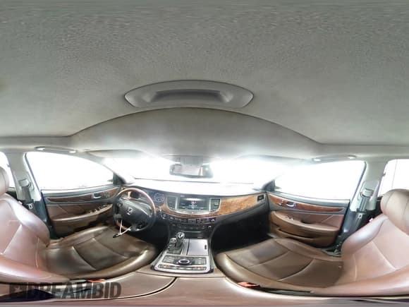 ✅ 2014 Hyundai Equus Signature • VIN: KMHGH4JH5EU074383 • Lot: 82562515. Listed on Copart with 140,544 mi. Free auction sales archive from the USA and detailed vehicle history report at DreamBid. Image 15.