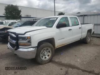 ✅ 2018 Chevrolet Silverado 1500 Work Truck • VIN: 1GCUKNECXJF235323 • Lot: 56545305. Wystawiony na Copart z przebiegiem 134 990 mil. Bezpłatny archiwum sprzedaży aukcyjnych z USA i szczegółowy raport historii pojazdu na DreamBid. Zdjęcie 1.