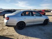 ✅ 2009 Volkswagen Jetta S • VIN: 3VWJZ71K29M059027 • Лот: 89877535. Опубликован ранее на Copart с пробегом 146 446 миль. Бесплатный доступ к архиву аукционных продаж из США и подробный отчёт об истории автомобиля на DreamBid. Изображение 3.