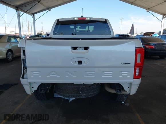 ✅ 2019 Ford Ranger Lariat • VIN: 1FTER4FH6KLA38284 • Lot: 43592753. Wystawiony na IAAI z przebiegiem 126 670 mil. Bezpłatny archiwum sprzedaży aukcyjnych z USA i szczegółowy raport historii pojazdu na DreamBid. Zdjęcie 17.