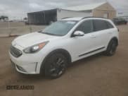 ✅ 2017 Kia Niro Touring Launch Edition • VIN: KNDCC3LCXH5053055 • Lot: 60938375. Wystawiony na Copart z przebiegiem 190 301 mil. Bezpłatny archiwum sprzedaży aukcyjnych z USA i szczegółowy raport historii pojazdu na DreamBid. Zdjęcie 1.