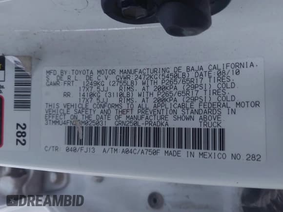 ✅ 2011 Toyota Tacoma • VIN: 3TMMU4FN2BM025031 • Lot: 41179591. Listed on IAAI with 170,603 mi. Free auction sales archive from the USA and detailed vehicle history report at DreamBid. Image 9.