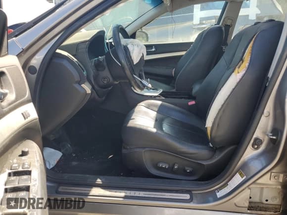 ✅ 2008 Infiniti G35 Journey • VIN: JNKBV61E48M221692 • Lot: 47736045. Listed on Copart with 116,263 mi. Free auction sales archive from the USA and detailed vehicle history report at DreamBid. Image 7.