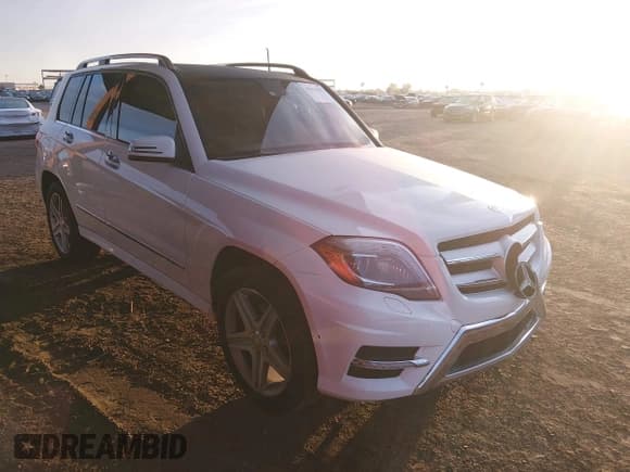 ✅ 2013 Mercedes-Benz GLK 250 • VIN: WDCGG0EB2DG116618 • Lot: 43845227. Wystawiony na IAAI z przebiegiem 149 773 mil. Bezpłatny archiwum sprzedaży aukcyjnych z USA i szczegółowy raport historii pojazdu na DreamBid. Zdjęcie 1.