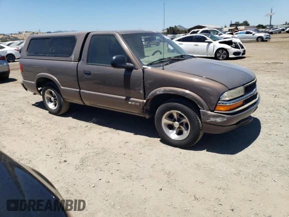 ✅ 1998 Chevrolet S-10 LS • VIN: 1GCCS1443WK209482 • Лот: 60480634. Опубликован ранее на Copart с пробегом 126 552 миль. Бесплатный доступ к архиву аукционных продаж из США и подробный отчёт об истории автомобиля на DreamBid. Изображение 4.