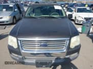 ✅ 2006 Ford Explorer XLT • VIN: 1FMEU63E06UB33472 • Lot: 43536281. Wystawiony na IAAI z przebiegiem 120 365 mil. Bezpłatny archiwum sprzedaży aukcyjnych z USA i szczegółowy raport historii pojazdu na DreamBid. Zdjęcie 6.