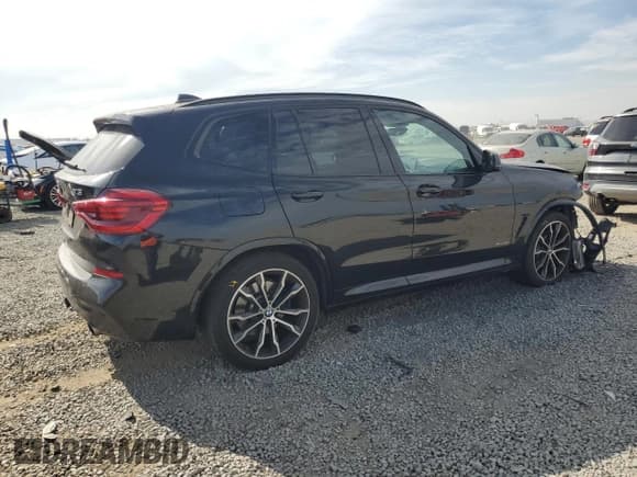✅ 2018 BMW X3 xDrive30i • VIN: 5UXTR9C59JLC83966 • Лот: 92632775. Опубликован ранее на Copart с пробегом 68 644 миль. Бесплатный доступ к архиву аукционных продаж из США и подробный отчёт об истории автомобиля на DreamBid. Изображение 3.