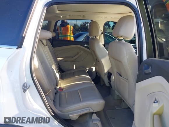 ✅ 2014 Ford Escape Titanium • VIN: 1FMCU0JXXEUD79081 • Лот: 43752505. Опубликован ранее на IAAI с пробегом 133 728 миль. Бесплатный доступ к архиву аукционных продаж из США и подробный отчёт об истории автомобиля на DreamBid. Изображение 8.