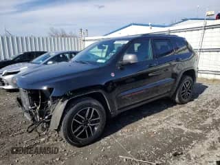 2017 Jeep Grand Cherokee Trailhawk with VIN 1C4RJFLT5HC678203, listed as a Copart auction lot 49504465 with 136,353 mi miles and Non repairable. Bid and sale history available at DreamBid. Image 1.