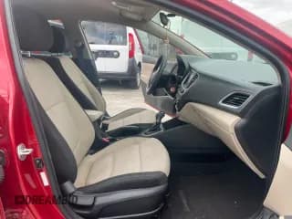 ✅ 2020 Hyundai Accent SE • VIN: 3KPC24A64LE125547 • Лот: 84518304. Опубликован ранее на Copart с пробегом 67 805 миль. Бесплатный доступ к архиву аукционных продаж из США и подробный отчёт об истории автомобиля на DreamBid. Изображение 5.