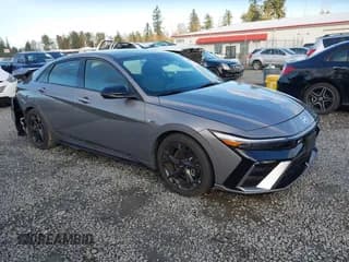 ✅ 2024 Hyundai Elantra N Line • VIN: KMHLR4DF7RU767595 • Лот: 43540090. Опубликован ранее на IAAI с пробегом 7 338 миль. Бесплатный доступ к архиву аукционных продаж из США и подробный отчёт об истории автомобиля на DreamBid. Изображение 1.