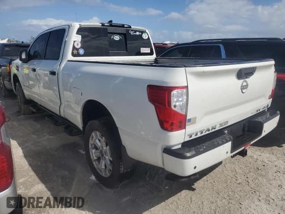 ✅ 2024 Nissan Titan Pro-4X • VIN: 1N6AA1FB4RN105718 • Lot: 74979434. Wystawiony na Copart z przebiegiem 14 813 mil. Bezpłatny archiwum sprzedaży aukcyjnych z USA i szczegółowy raport historii pojazdu na DreamBid. Zdjęcie 2.