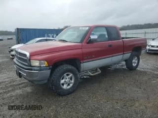 ✅ 1997 Dodge 1500 • VIN: 3B7HF13Z2VG799283 • Лот: 92507025. Опубликован ранее на Copart с пробегом 86 423 миль. Бесплатный доступ к архиву аукционных продаж из США и подробный отчёт об истории автомобиля на DreamBid. Изображение 1.