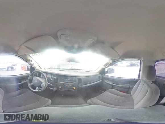 ✅ 2004 Dodge 1500 SLT • VIN: 1D7HA16D34J181651 • Лот: 79077034. Опубликован ранее на Copart с пробегом 98 847 миль. Бесплатный доступ к архиву аукционных продаж из США и подробный отчёт об истории автомобиля на DreamBid. Изображение 13.