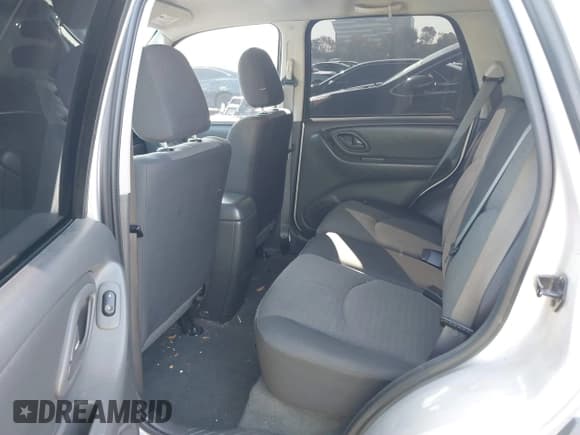 ✅ 2006 Mazda Tribute i • VIN: 4F2YZ02Z26KM38777 • Lot: 41673856. Listed on IAAI with 165,665 mi. Free auction sales archive from the USA and detailed vehicle history report at DreamBid. Image 8.