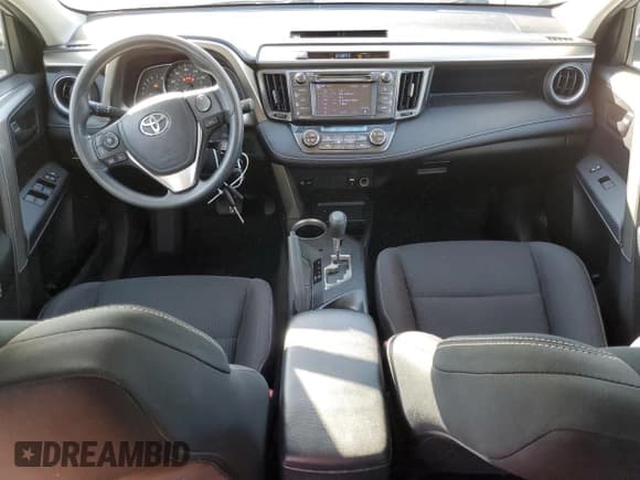 ✅ 2013 Toyota RAV4 XLE • VIN: 2T3RFREV2DW006818 • Lot: 92790415. Listed on Copart with 96,920 mi. Free auction sales archive from the USA and detailed vehicle history report at DreamBid. Image 8.