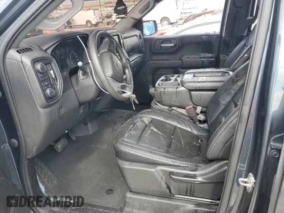 ✅ 2021 Chevrolet Silverado 1500 Custom Trail Boss • VIN: 3GCPYCEL7MG178503 • Lot: 71582184. Wystawiony na Copart z przebiegiem 59 669 mil. Bezpłatny archiwum sprzedaży aukcyjnych z USA i szczegółowy raport historii pojazdu na DreamBid. Zdjęcie 7.