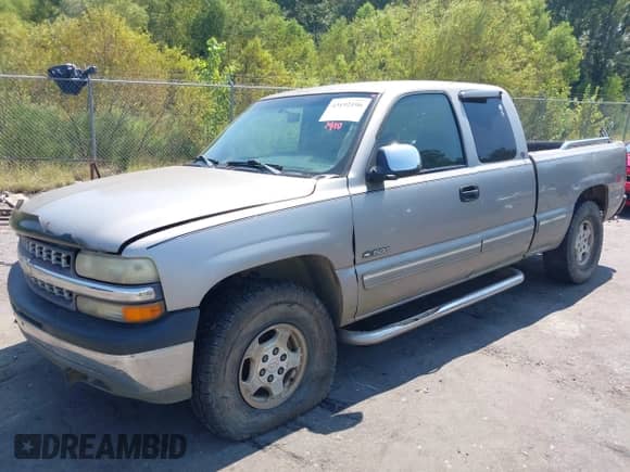 1999 Chevrolet Silverado 1500 LS с VIN 1GCEK19T9XE145022, выставлен на аукционе IAAI как лот 43192196 с пробегом 338 780 миль миль и . История ставок и продаж доступна на DreamBid. Изображение 2.