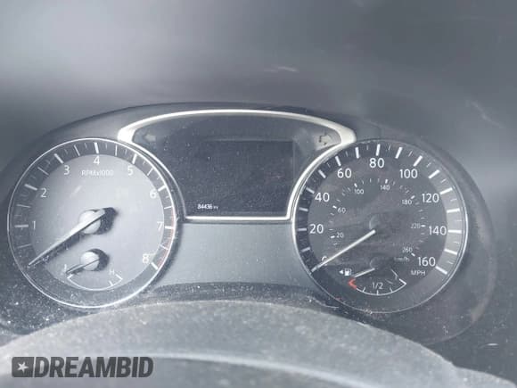 ✅ 2019 Nissan Pathfinder S • VIN: 5N1DR2MM8KC637926 • Lot: 41903395. Listed on IAAI with 84,436 mi. Free auction sales archive from the USA and detailed vehicle history report at DreamBid. Image 7.