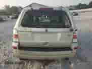 2010 Mercury Mariner Premier с VIN 4M2CN9HG4AKJ12675, выставлен на аукционе Copart как лот 71417445 с пробегом Не указан миль и Списание • Salvage title. История ставок и продаж доступна на DreamBid. Изображение 6.