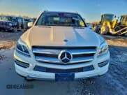 ✅ 2015 Mercedes-Benz GL 450 • VIN: 4JGDF6EE5FA597376 • Лот: 94914375. Опубликован ранее на Copart с пробегом 153 958 миль. Бесплатный доступ к архиву аукционных продаж из США и подробный отчёт об истории автомобиля на DreamBid. Изображение 5.