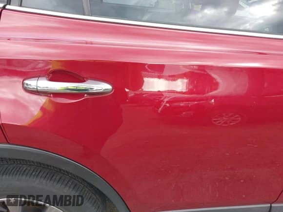 ✅ 2018 Toyota RAV4 Limited • VIN: JTMDFREV1JD239706 • Lot: 43633548. Listed on IAAI with 36,507 mi. Free auction sales archive from the USA and detailed vehicle history report at DreamBid. Image 18.