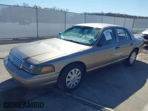 ✅ 2010 Ford Police Interceptor • VIN: 2FABP7BV1AX145319 • Лот: 41828204. Опубликован ранее на IAAI с пробегом Не указан. Бесплатный доступ к архиву аукционных продаж из США и подробный отчёт об истории автомобиля на DreamBid. Изображение 18.