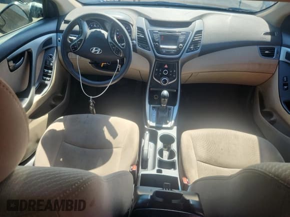 ✅ 2016 Hyundai Elantra SE • VIN: 5NPDH4AE3GH707456 • Lot: 81903465. Listed on Copart with 73,913 mi. Free auction sales archive from the USA and detailed vehicle history report at DreamBid. Image 8.