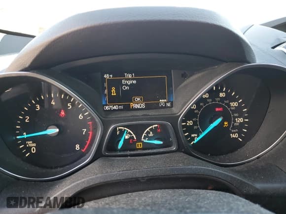 ✅ 2017 Ford Escape SE • VIN: 1FMCU9GD3HUB33589 • Лот: 92193425. Опубликован ранее на Copart с пробегом 67 540 миль. Бесплатный доступ к архиву аукционных продаж из США и подробный отчёт об истории автомобиля на DreamBid. Изображение 9.