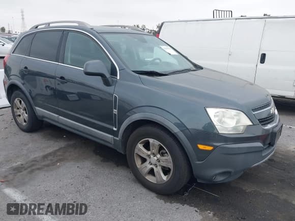 ✅ 2013 Chevrolet Captiva Sport LS • VIN: 3GNAL2EK6DS573346 • Lot: 42359391. Wystawiony na IAAI z przebiegiem 155 728 mil. Bezpłatny archiwum sprzedaży aukcyjnych z USA i szczegółowy raport historii pojazdu na DreamBid. Zdjęcie 1.