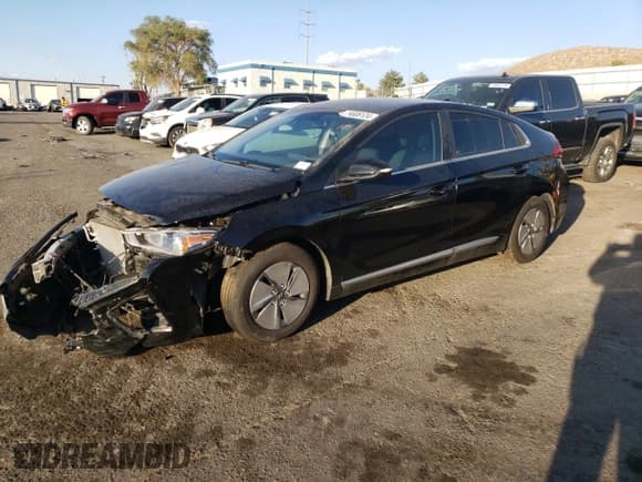 ✅ 2022 Hyundai Ioniq SE • VIN: KMHC75LC7NU279373 • Lot: 74606124. Wystawiony na Copart z przebiegiem 46 886 mil. Bezpłatny archiwum sprzedaży aukcyjnych z USA i szczegółowy raport historii pojazdu na DreamBid. Zdjęcie 1.