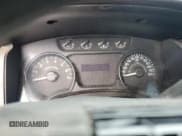 ✅ 2012 Ford F-150 XL • VIN: 1FTMF1CM3CKD50008 • Lot: 65497265. Wystawiony na Copart z przebiegiem Nie podano. Bezpłatny archiwum sprzedaży aukcyjnych z USA i szczegółowy raport historii pojazdu na DreamBid. Zdjęcie 9.