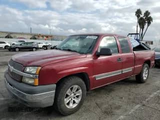 2004 Chevrolet Silverado 1500 z VIN 1GCEC19X14Z234975, wystawiony jako Copart lot #82243365 z przebiegiem Nie podano mil oraz Szkoda całkowita • Salvage title. Historia ofert i sprzedaży dostępna na DreamBid. Obrazek 1.