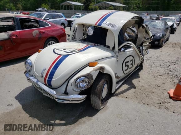 ✅ 1972 Volkswagen Beetle • VIN: 1122710322 • Лот: 41929332. Опубликован ранее на Copart с пробегом 60 265 миль. Бесплатный доступ к архиву аукционных продаж из США и подробный отчёт об истории автомобиля на DreamBid. Изображение 2.