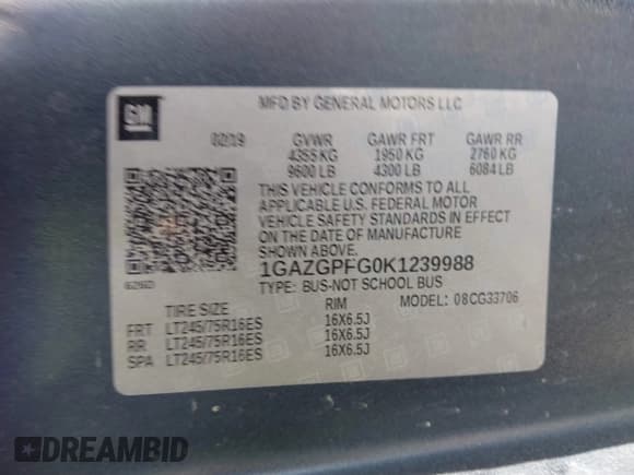 ✅ 2019 Chevrolet Express Passenger LT • VIN: 1GAZGPFG0K1239988 • Lot: 41830689. Wystawiony na IAAI z przebiegiem 112 943 mil. Bezpłatny archiwum sprzedaży aukcyjnych z USA i szczegółowy raport historii pojazdu na DreamBid. Zdjęcie 9.