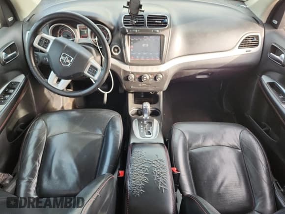 ✅ 2019 Dodge Journey GT • VIN: 3C4PDDEG3KT771042 • Лот: 93065795. Опубликован ранее на Copart с пробегом 220 671 миль. Бесплатный доступ к архиву аукционных продаж из США и подробный отчёт об истории автомобиля на DreamBid. Изображение 8.