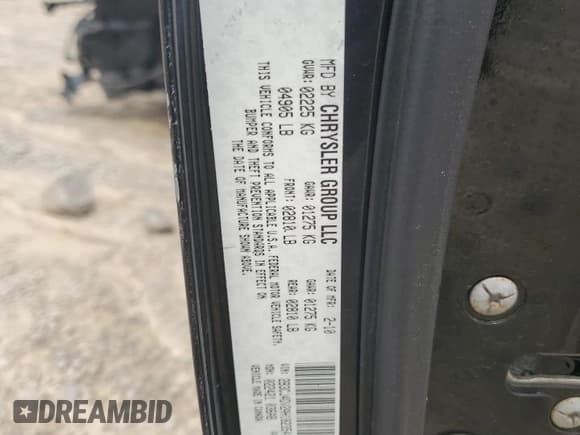 ✅ 2010 Dodge Challenger SE • VIN: 2B3CJ4DV2AH182354 • Lot: 70181594. Wystawiony na Copart z przebiegiem 100 330 mil. Bezpłatny archiwum sprzedaży aukcyjnych z USA i szczegółowy raport historii pojazdu na DreamBid. Zdjęcie 12.