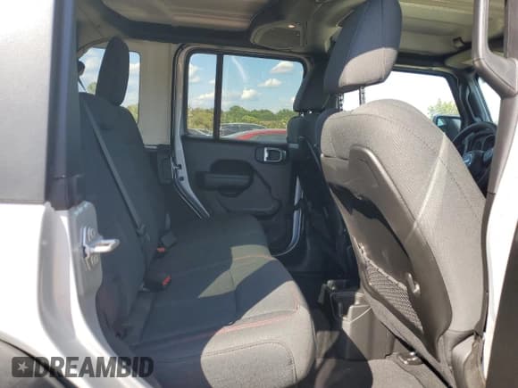 ✅ 2024 Jeep Wrangler Rubicon • VIN: 1C4PJXFG6RW336030 • Лот: 70732355. Опубликован ранее на Copart с пробегом 14 582 миль. Бесплатный доступ к архиву аукционных продаж из США и подробный отчёт об истории автомобиля на DreamBid. Изображение 11.