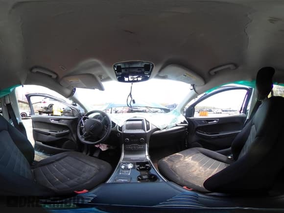 ✅ 2019 Ford Edge SEL • VIN: 2FMPK4J96KBB84659 • Lot: 42007392. Listed on IAAI with 33,970 mi. Free auction sales archive from the USA and detailed vehicle history report at DreamBid. Image 18.