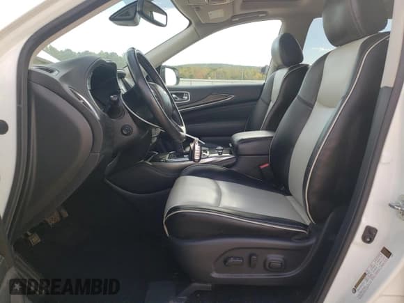 ✅ 2020 Infiniti QX60 Signature Edition • VIN: 5N1DL0MM3LC547719 • Lot: 75979604. Listed on Copart with 134,982 mi. Free auction sales archive from the USA and detailed vehicle history report at DreamBid. Image 7.
