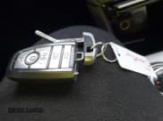 ✅ 2020 Ford Explorer XLT • VIN: 1FMSK8DH9LGB88851 • Lot: 43546314. Wystawiony na IAAI z przebiegiem 85 988 mil. Bezpłatny archiwum sprzedaży aukcyjnych z USA i szczegółowy raport historii pojazdu na DreamBid. Zdjęcie 11.