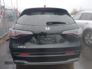 ✅ 2024 Honda HR-V EX-L • VIN: 3CZRZ2H75RM758303 • Lot: 43722416. Wystawiony na IAAI z przebiegiem 23 519 mil. Bezpłatny archiwum sprzedaży aukcyjnych z USA i szczegółowy raport historii pojazdu na DreamBid. Zdjęcie 16.