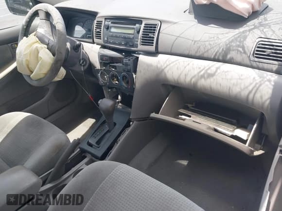 ✅ 2005 Toyota Corolla CE • VIN: 1NXBR32E15Z530255 • Лот: 42334797. Опубликован ранее на IAAI с пробегом 52 611 миль. Бесплатный доступ к архиву аукционных продаж из США и подробный отчёт об истории автомобиля на DreamBid. Изображение 5.