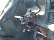 2004 Chevrolet Silverado 1500 Work Truck z VIN 1GCEC14V44Z314647, wystawiony jako IAAI lot #43253243 z przebiegiem Nie podano mil oraz . Historia ofert i sprzedaży dostępna na DreamBid. Obrazek 6.