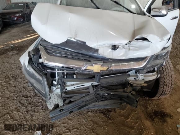 ✅ 2017 Chevrolet Colorado 2WD WT • VIN: 1GCGSBEN6H1244346 • Лот: 71937214. Опубликован ранее на Copart с пробегом 84 227 миль. Бесплатный доступ к архиву аукционных продаж из США и подробный отчёт об истории автомобиля на DreamBid. Изображение 11.