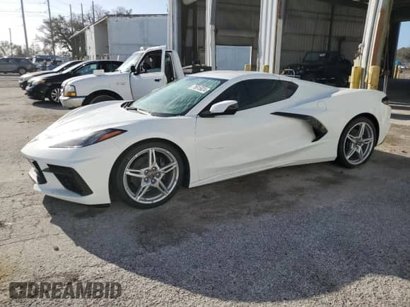 2022 Chevrolet Corvette 1LT с VIN 1G1YA2D47N5109793, выставлен на аукционе Copart как лот 75615824 с пробегом Не указан миль и На запчасти • Non repairable. История ставок и продаж доступна на DreamBid. Изображение 1.